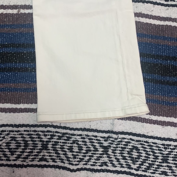 White Miss Me Jeans. 29inch - Picture 3 of 8